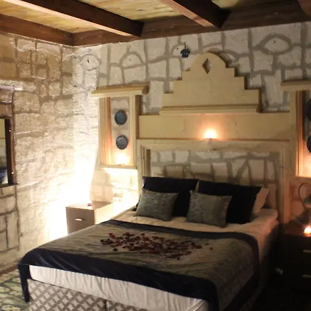 Antik Stone House Otel 3*